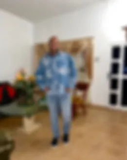 Vom Partner bereitgestelltes Porträt
