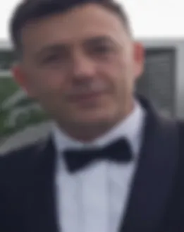 Vom Partner bereitgestelltes Porträt