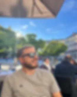 Vom Partner bereitgestelltes Porträt